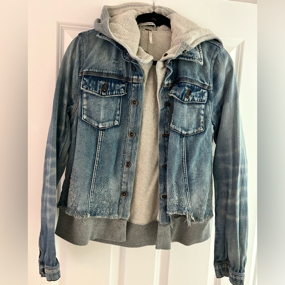Free people distressed hooded denim jacket/sweater-M